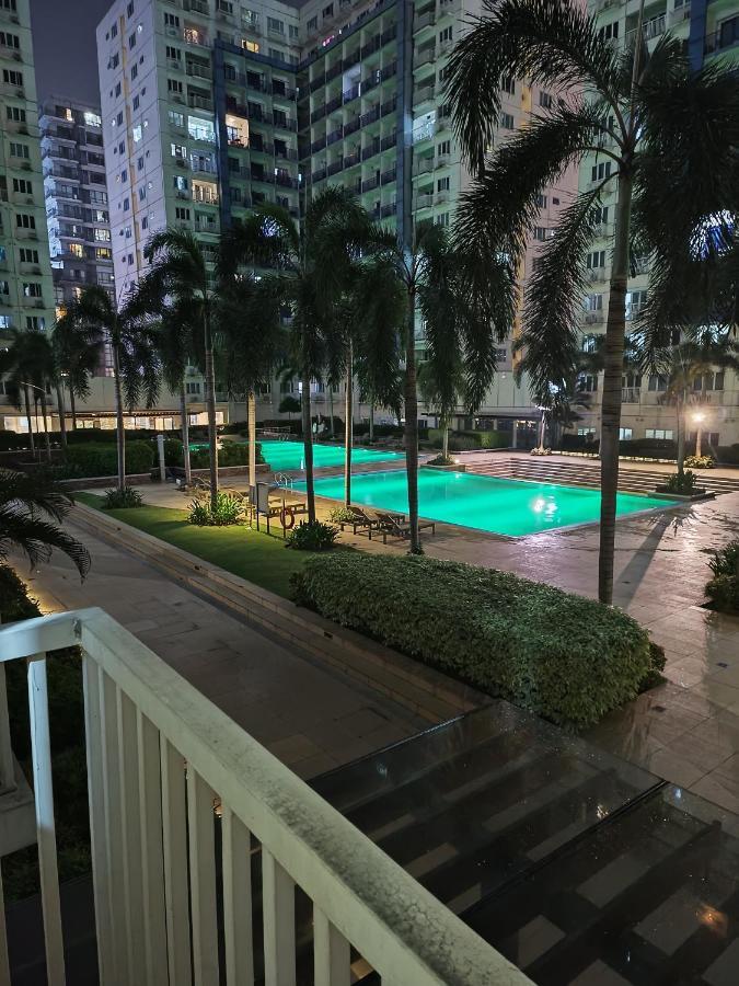 Amigo'S Place At Sea Residences Manila Exteriér fotografie