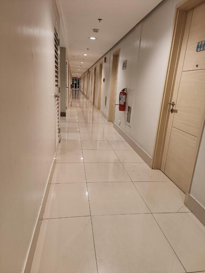 Amigo'S Place At Sea Residences Manila Exteriér fotografie